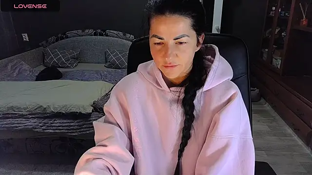 Snapshot of Aria_Dl chatting on February 10, 2026, 2:16 pm Aria Dl online show from February 10, 2026, 2:16 pm