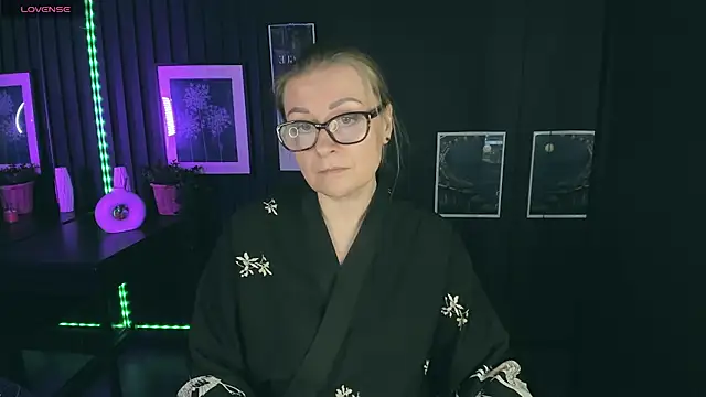 Snapshot of AlexandraKind chatting on February 28, 2025, 1:47 pm AlexandraKind online show from February 28, 2025, 1:47 pm