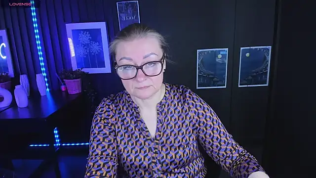 Snapshot of AlexandraKind chatting on February 21, 2025, 8:49 pm AlexandraKind online show from February 21, 2025, 8:49 pm