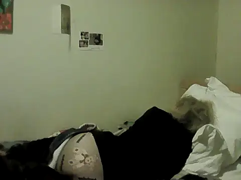 Snapshot of housewife_shantie chatting on February 8, 2026, 8:50 pm housewife shantie online show from February 8, 2026, 8:50 pm