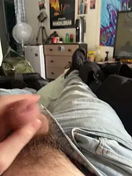 stev3w online show from February 7, 2025, 3:08 pm