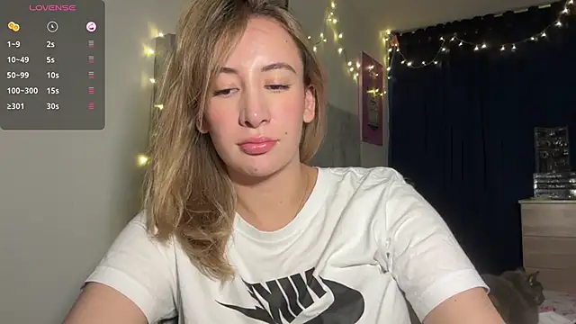 Snapshot of Gabby_cruz_ chatting on January 14, 2025, 5:30 am Gabby cruz online show from January 14, 2025, 5:30 am