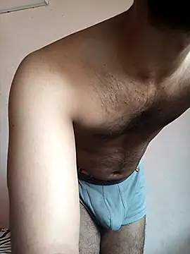 Snapshot of Vignesh3246 chatting on September 20, 2025, 5:45 am Vignesh3246 online show from September 20, 2025, 5:45 am