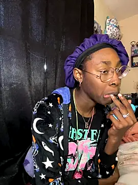 GoddessxDutchessx online show from September 10, 2025, 5:23 pm