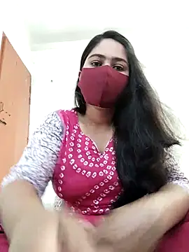 Magical Girl- online show from April 11, 2026, 6:21 am