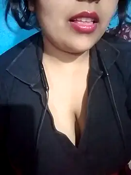 Love-Veronica online show from April 23, 2026, 6:09 pm