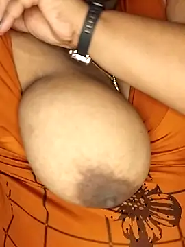 Sexy Radhikaa online show from May 27, 2026, 1:57 am