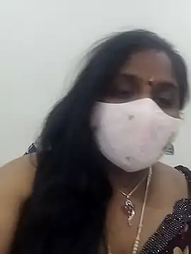Snapshot of Sexy_Radhikaa chatting on March 19, 2025, 1:18 pm Sexy Radhikaa online show from March 19, 2025, 1:18 pm