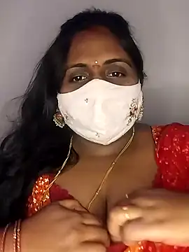 Snapshot of Sexy_Radhikaa chatting on February 10, 2025, 2:26 pm Sexy Radhikaa online show from February 10, 2025, 2:26 pm