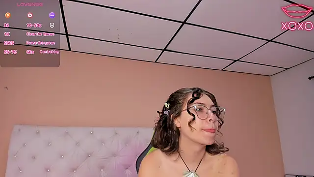 Snapshot of mariie_tayy chatting on March 7, 2025, 7:49 pm mariie tayy online show from March 7, 2025, 7:49 pm