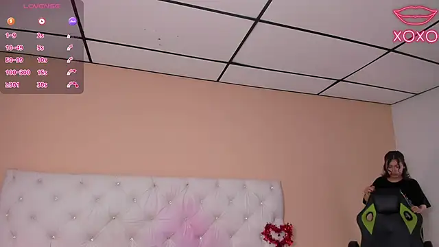 Snapshot of mariie_tayy chatting on March 10, 2025, 8:01 pm mariie tayy online show from March 10, 2025, 8:01 pm