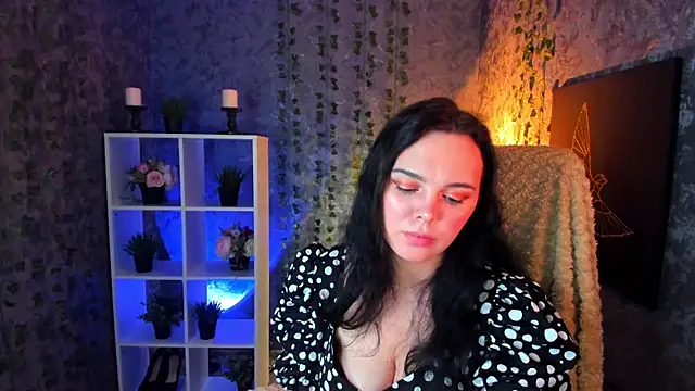 Snapshot of Emma_Rolland chatting on January 28, 2025, 8:15 pm Emma Rolland online show from January 28, 2025, 8:15 pm