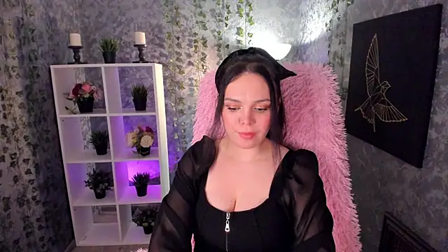 Snapshot of Emma_Rolland chatting on January 6, 2025, 12:16 am Emma Rolland online show from January 6, 2025, 12:16 am