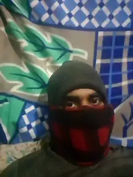 imissyoumylove14 online show from January 21, 2025, 8:19 am