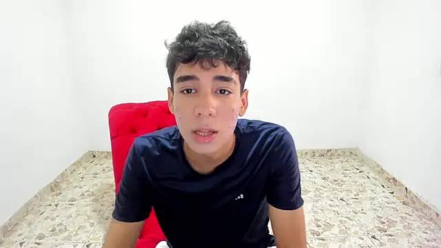 Snapshot of Harry_LatinBoy chatting on February 26, 2025, 7:53 pm Harry LatinBoy online show from February 26, 2025, 7:53 pm