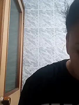 Naomy veracruz  online show from February 25, 2026, 10:15 am