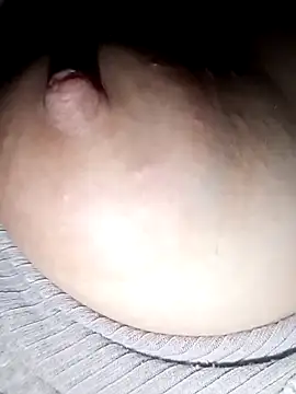 Snapshot of lemon69Reo chatting on March 5, 2025, 7:05 am lemon69Reo online show from March 5, 2025, 7:05 am