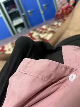 Snapshot of aprivateguy chatting on February 25, 2025, 10:59 am aprivateguy online show from February 25, 2025, 10:59 am