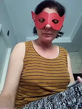 Vagabondainnamorata online show from April 3, 2026, 4:13 pm