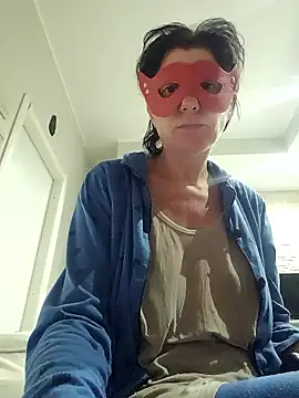 Vagabondainnamorata online show from January 9, 2026, 3:35 am