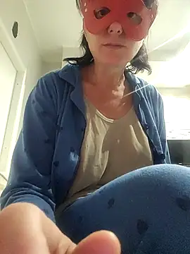 Vagabondainnamorata online show from November 20, 2025, 3:51 am