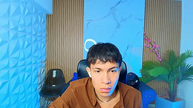Snapshot of Liam_cullen chatting on September 19, 2025, 11:47 am Liam cullen online show from September 19, 2025, 11:47 am
