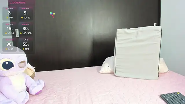 Hannah Baileyy online show from February 26, 2026, 9:37 pm