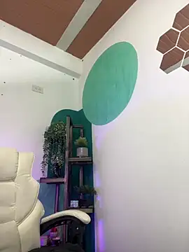 LollaByer online show from November 18, 2025, 9:07 pm