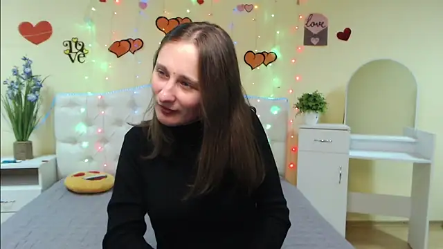 MichelLeee online show from March 10, 2025, 12:06 pm