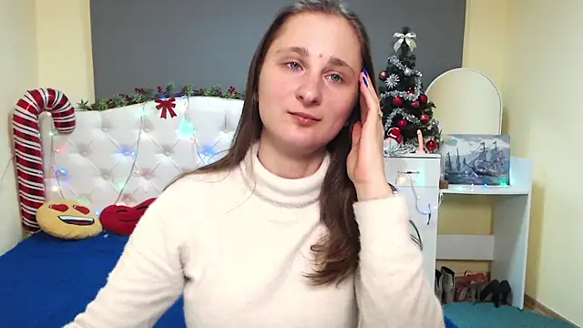 MichelLeee online show from December 17, 2025, 12:21 pm