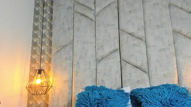 Snapshot of AshleyHill2 chatting on February 22, 2026, 2:47 am AshleyHill2 online show from February 22, 2026, 2:47 am