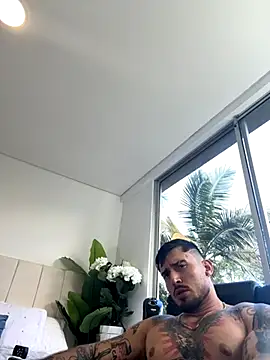 DimitriSullivan  online show from September 10, 2025, 9:25 pm