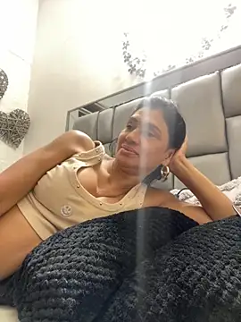 danielax50 online show from October 19, 2025, 7:49 pm