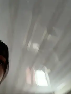 Snapshot of Lady_Rey chatting on March 14, 2026, 8:04 pm Lady Rey online show from March 14, 2026, 8:04 pm