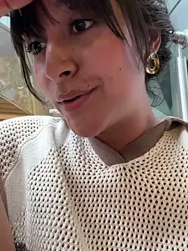 Snapshot of Lady_Rey chatting on September 12, 2025, 8:19 pm Lady Rey online show from September 12, 2025, 8:19 pm