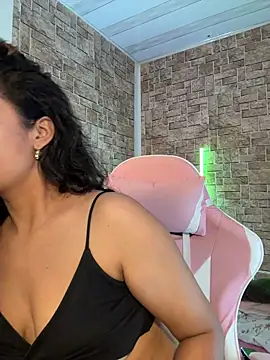 Snapshot of Lady_Rey chatting on March 27, 2026, 4:10 am Lady Rey online show from March 27, 2026, 4:10 am