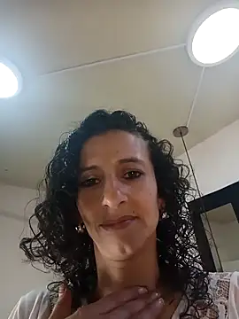 AriannaRussell  online show from March 28, 2026, 1:12 pm