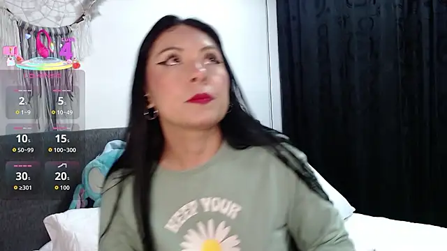 Ella Rousse online show from March 26, 2026, 11:19 am