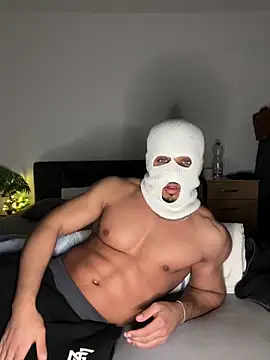 Sara blanc online show from February 28, 2026, 6:18 pm