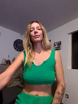 Ana-ya16 online show from September 29, 2025, 3:57 am