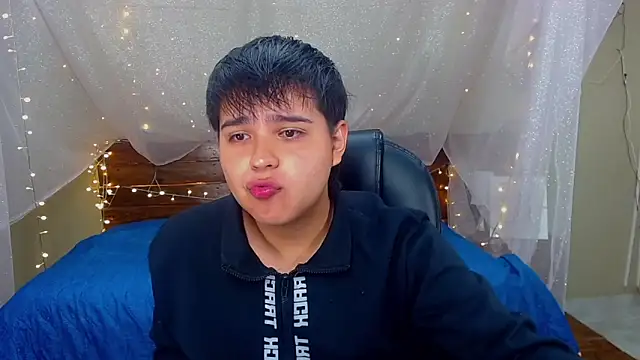 AndrewPherson online show from February 21, 2025, 12:27 pm