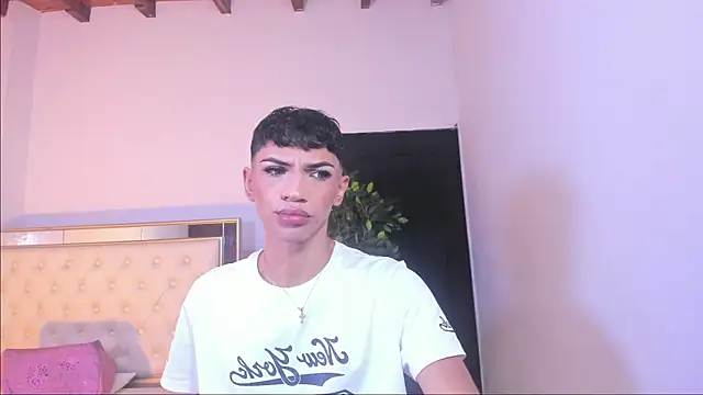 Snapshot of im_sebaslopez chatting on January 9, 2026, 7:32 pm im sebaslopez online show from January 9, 2026, 7:32 pm