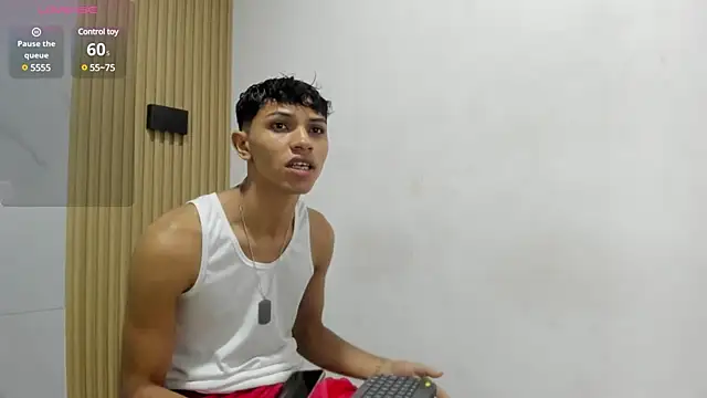 Snapshot of im_sebaslopez chatting on March 5, 2025, 3:51 am im sebaslopez online show from March 5, 2025, 3:51 am