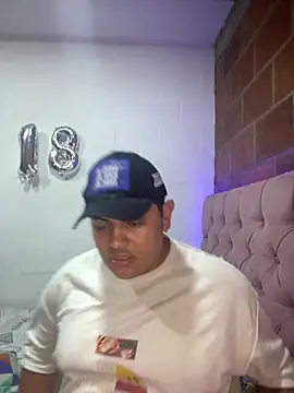 Snapshot of GOOD_HOT_BOY_ chatting on December 17, 2024, 4:56 am GOOD HOT BOY online show from December 17, 2024, 4:56 am