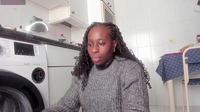 Snapshot of aafricaa chatting on January 22, 2025, 9:57 am aafricaa online show from January 22, 2025, 9:57 am