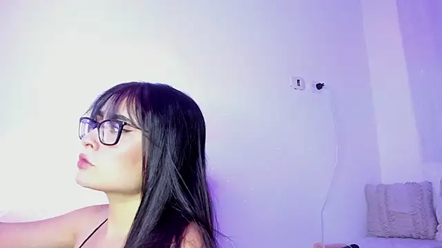 Aria uwu online show from March 9, 2025, 7:12 am