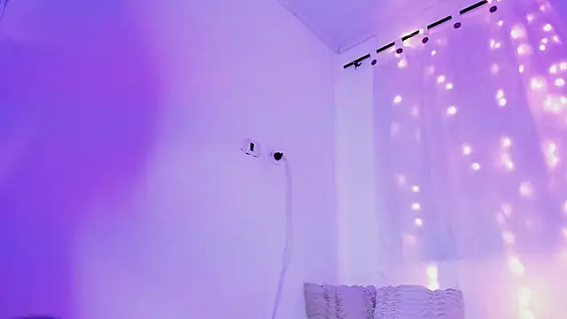 Aria uwu online show from February 22, 2025, 10:07 am