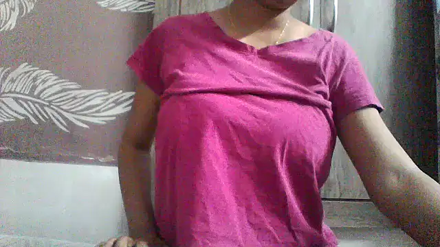 Snapshot of shalini_fire chatting on March 2, 2026, 9:05 am shalini fire online show from March 2, 2026, 9:05 am