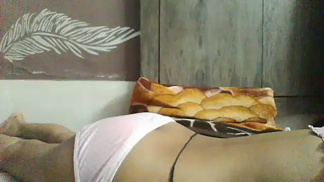 Snapshot of shalini_fire chatting on March 27, 2026, 8:32 pm shalini fire online show from March 27, 2026, 8:32 pm