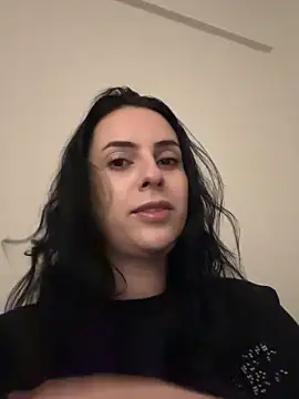 Morguisssz online show from June 18, 2026, 7:40 am